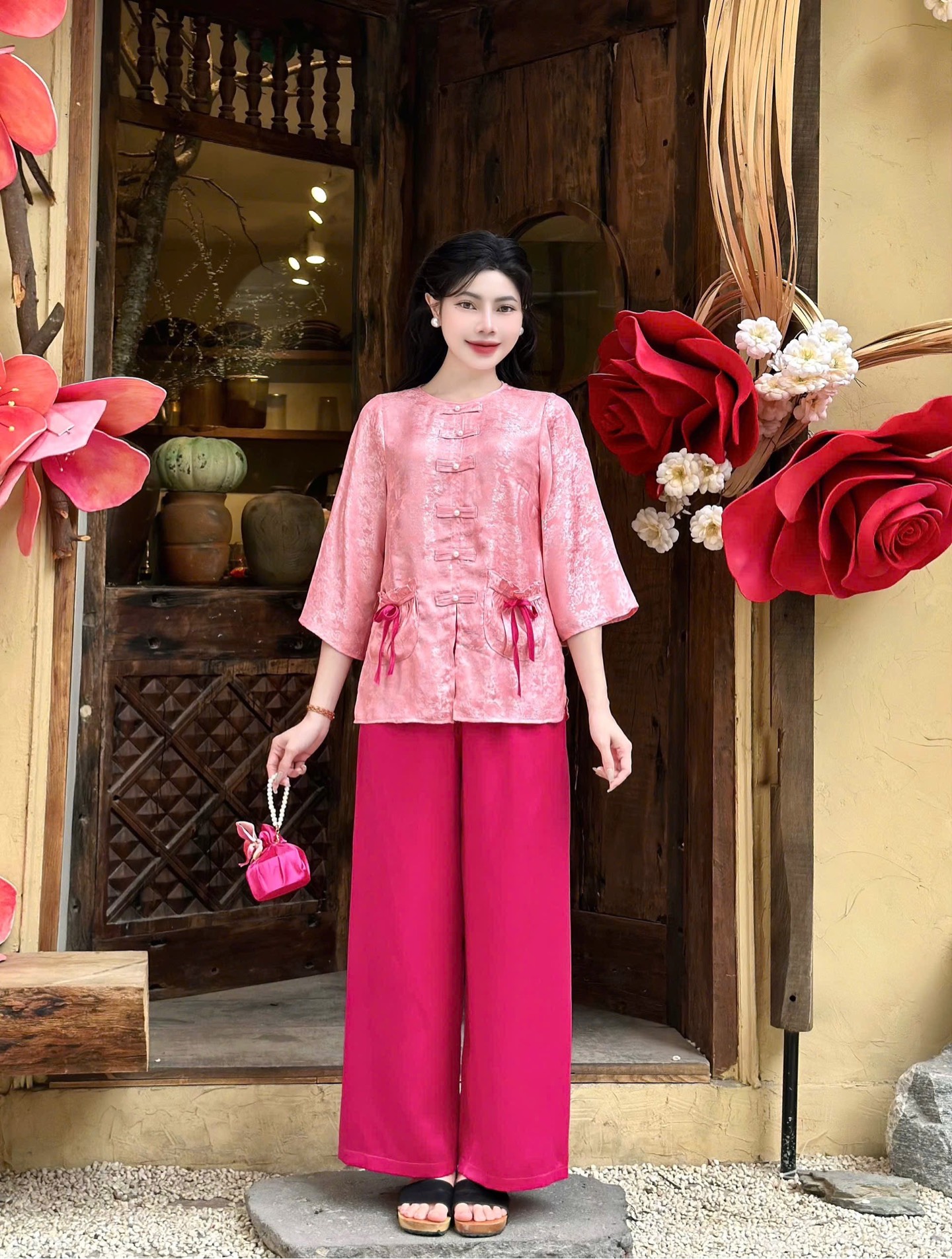Đồ lam nút nơ túi lộc