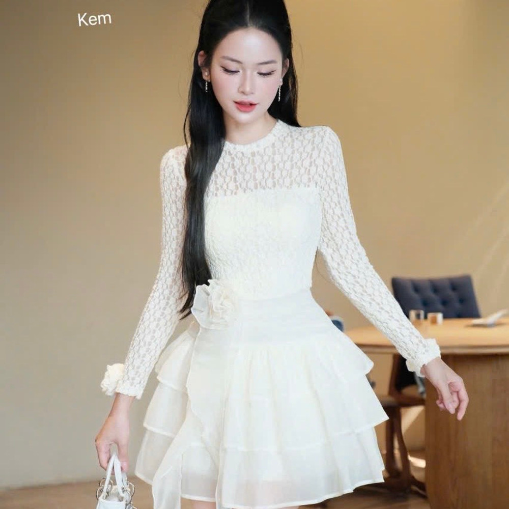 Đầm thiết kế ren cổ tròn cao cấp phối tơ tay dài dáng ngắn
