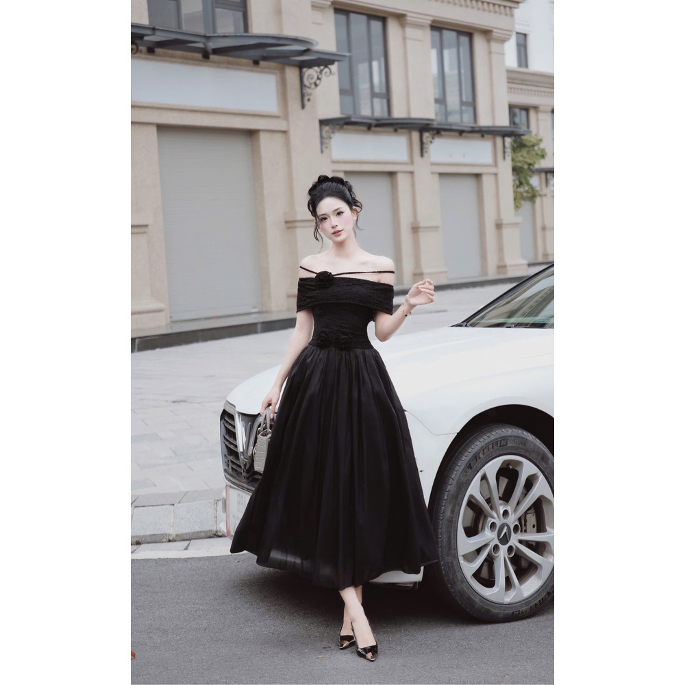 Đầm thiết kế trễ vai xoè bồng