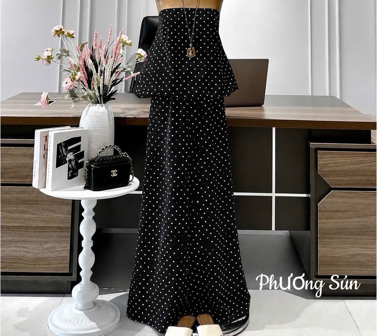 Set kiểu chấm bi áo ống quần suông rộng