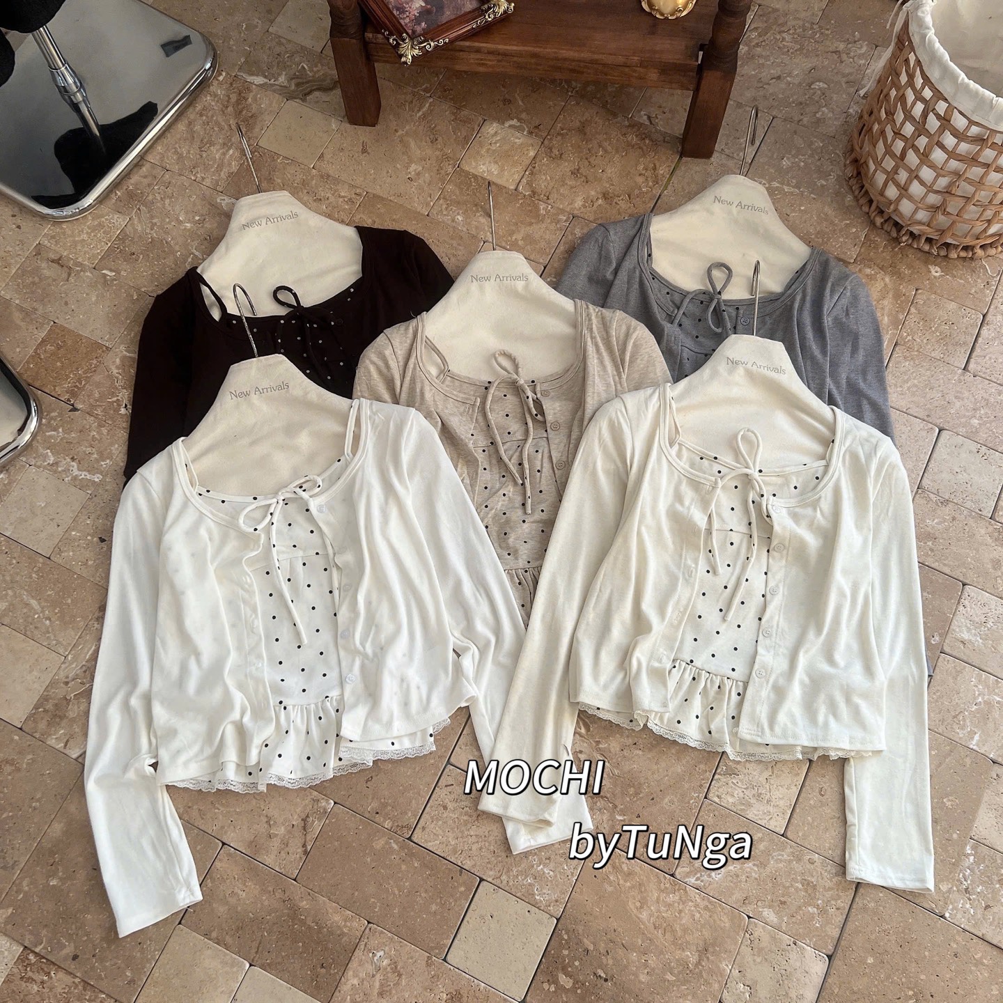 Áo kiểu set khoác áo dây chấm bi