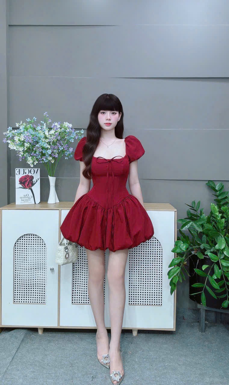 Đầm cổ vuông chân bí trơn LS 42960