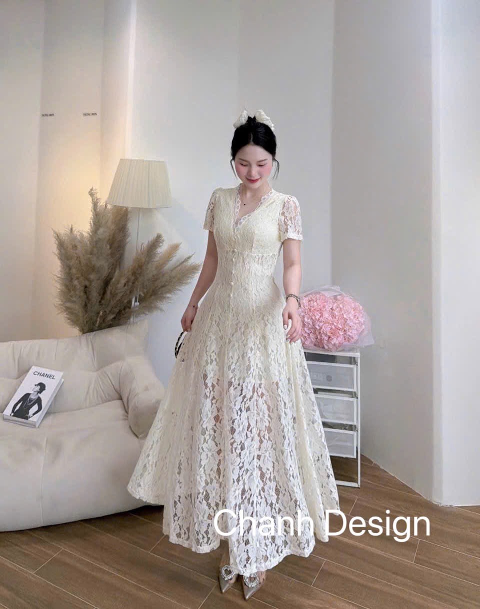 Đầm thiết kế ren cổ V dáng dàng