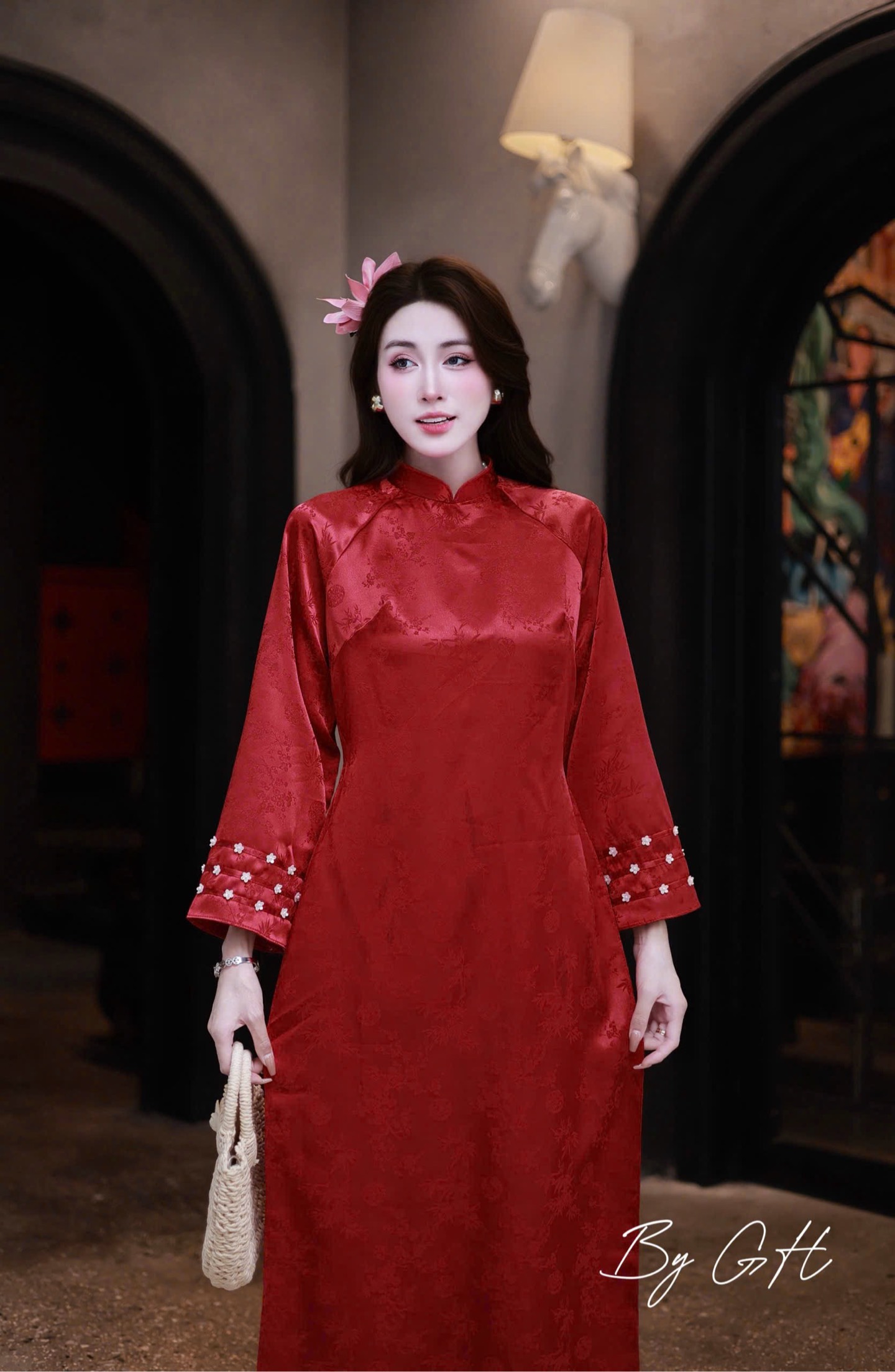 Áo dài gấm tay loe đính hoa quần lưng thun H