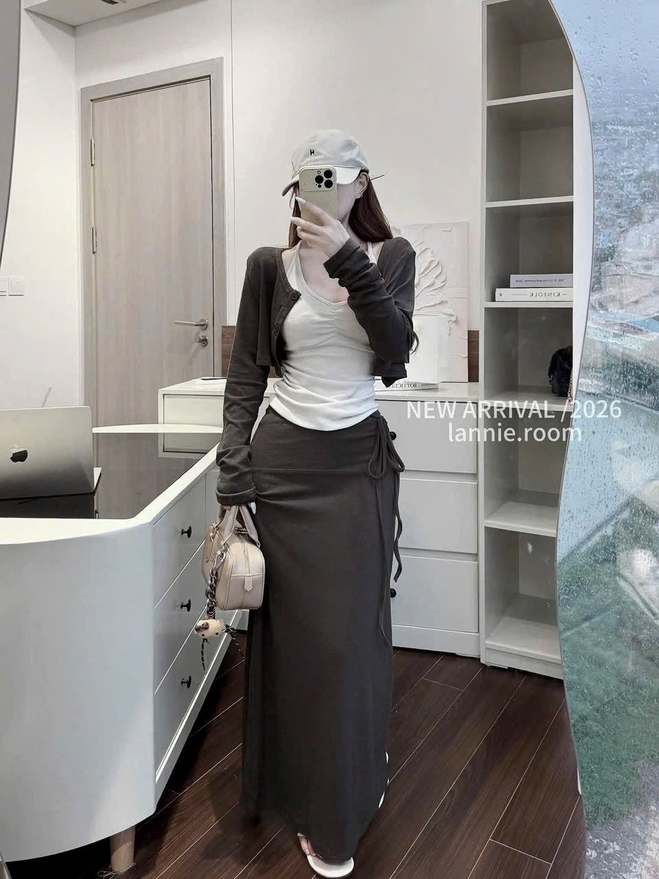 Set áo 2 dây nhúng ngực khoác ngoài kèm chân váy dài