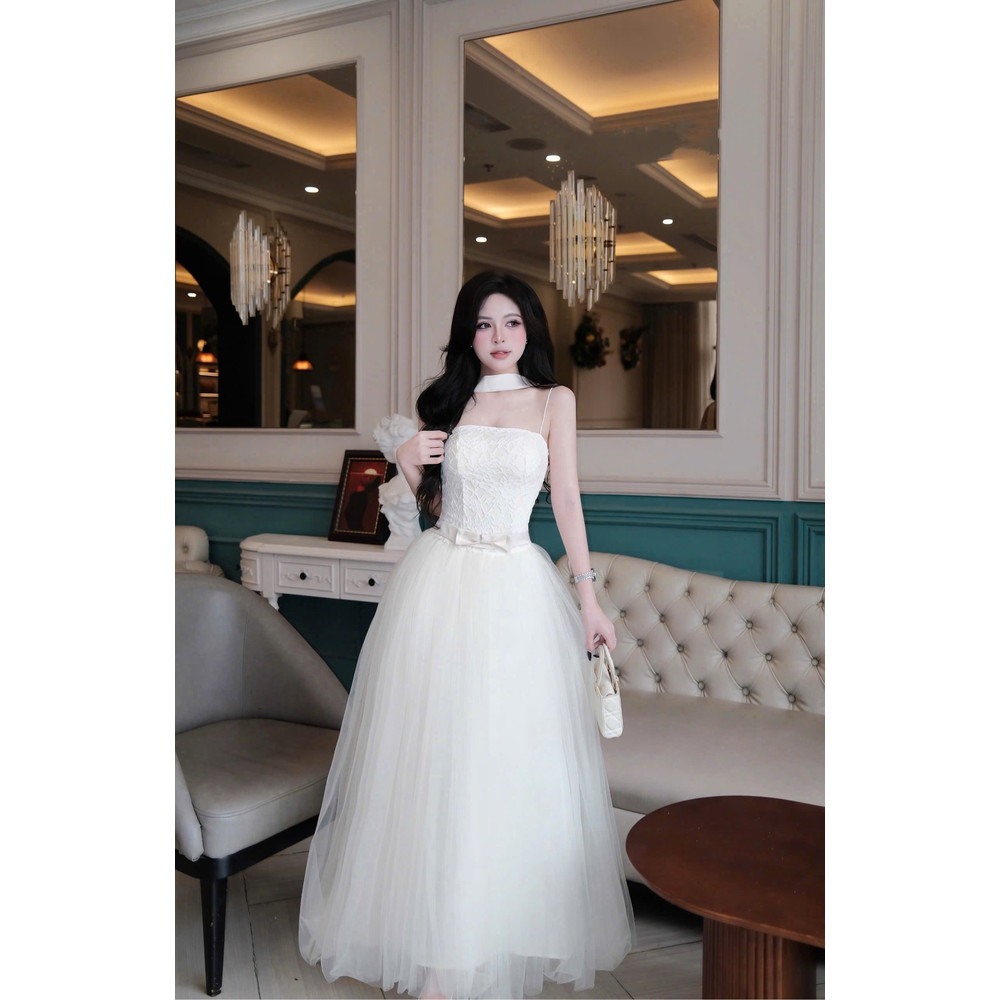 Đầm thiết kế 2 dây ren phối voan bồng kèm dây cổ