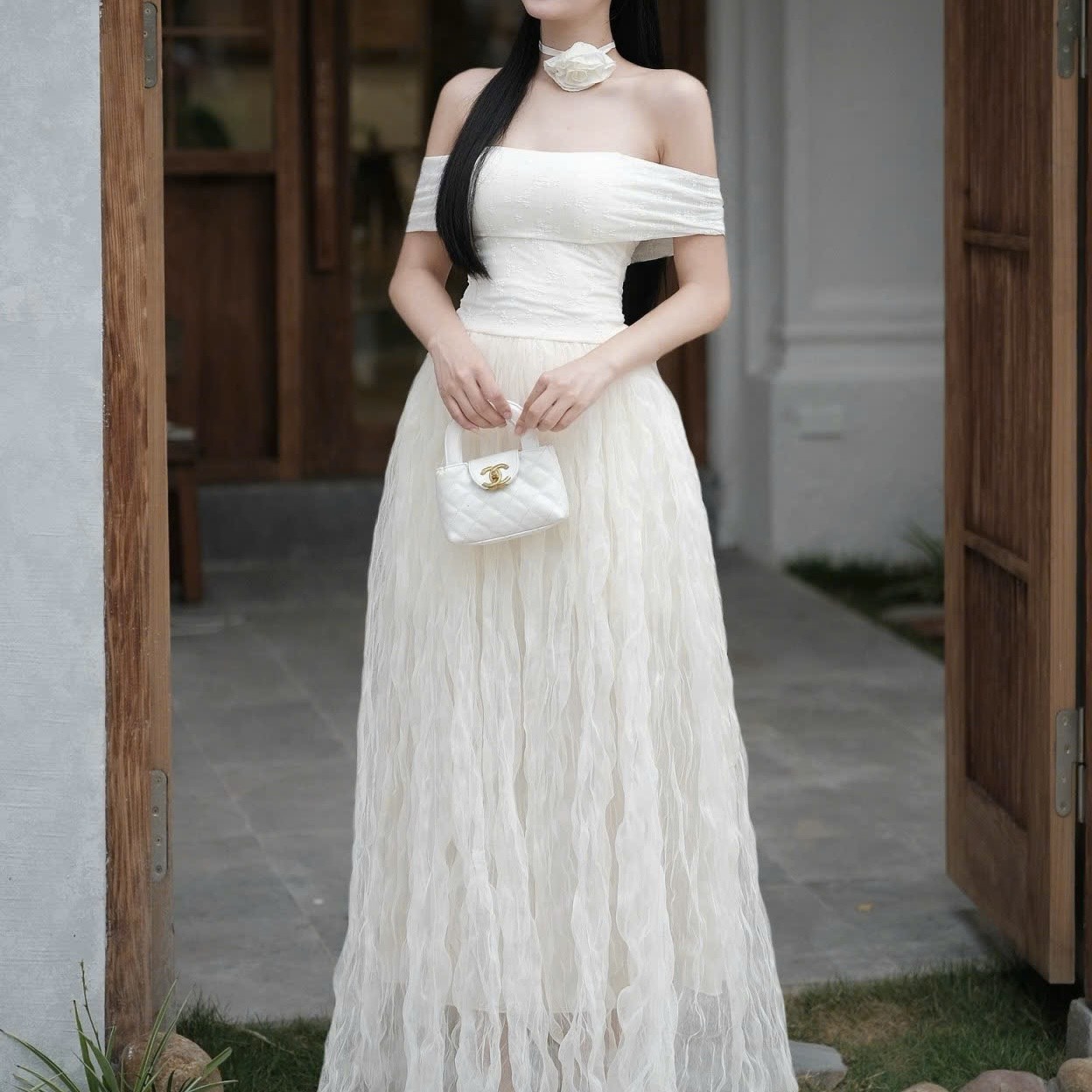 Đầm đi tiệc trễ vai bảng ngực xoè sóng dáng dài