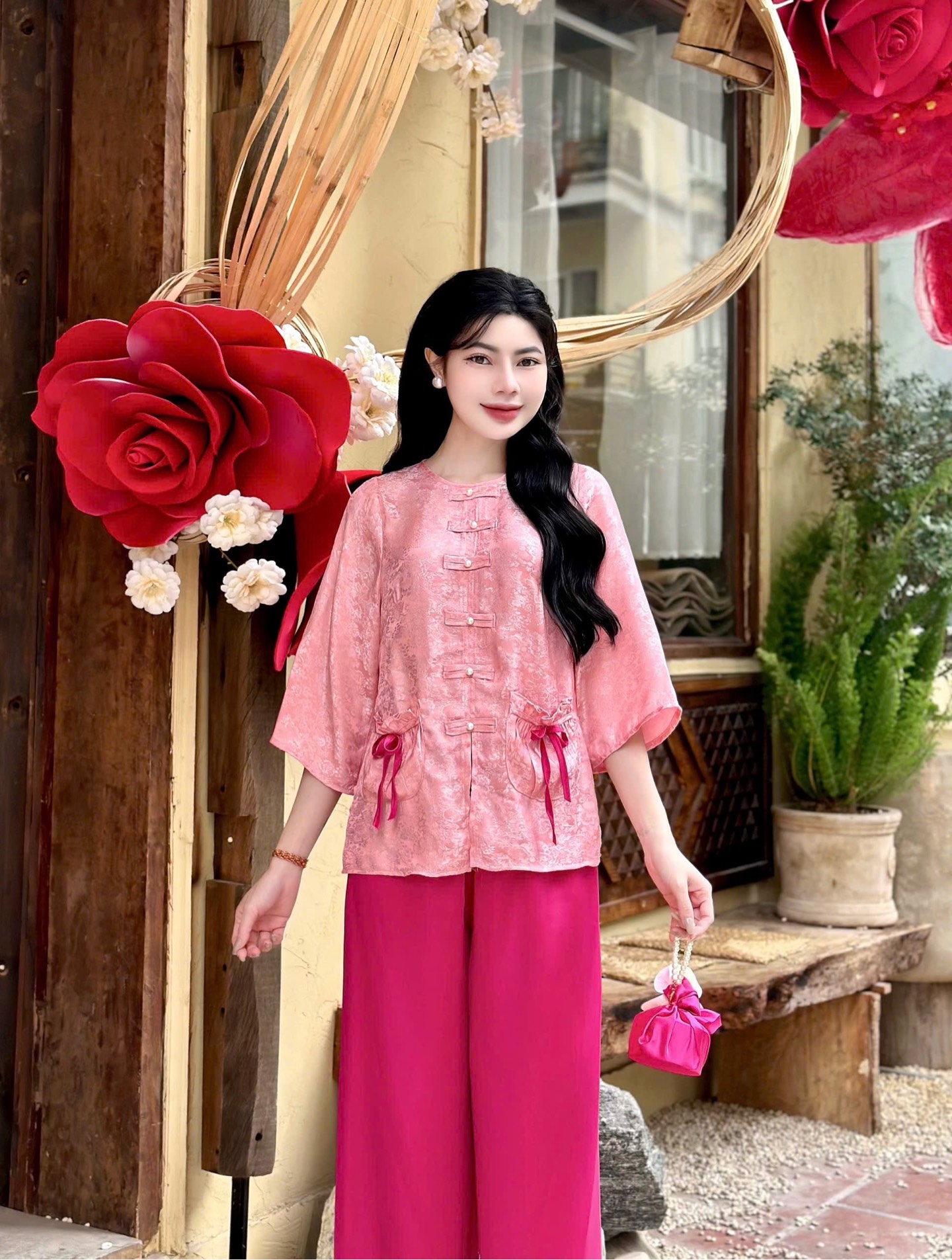 Đồ lam nút nơ túi lộc