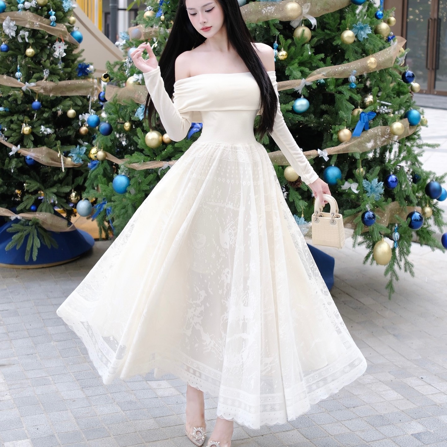 Đầm trễ vai tay dài cao cấp phối ren