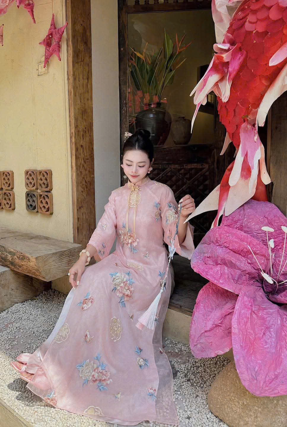 Áo dài voan hạc cổ tàu sang trọng