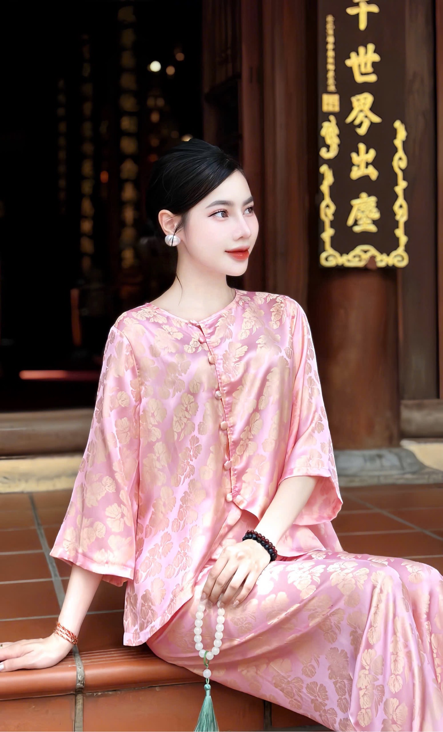 Đồ lam tơ tằm 3 lá may mắn