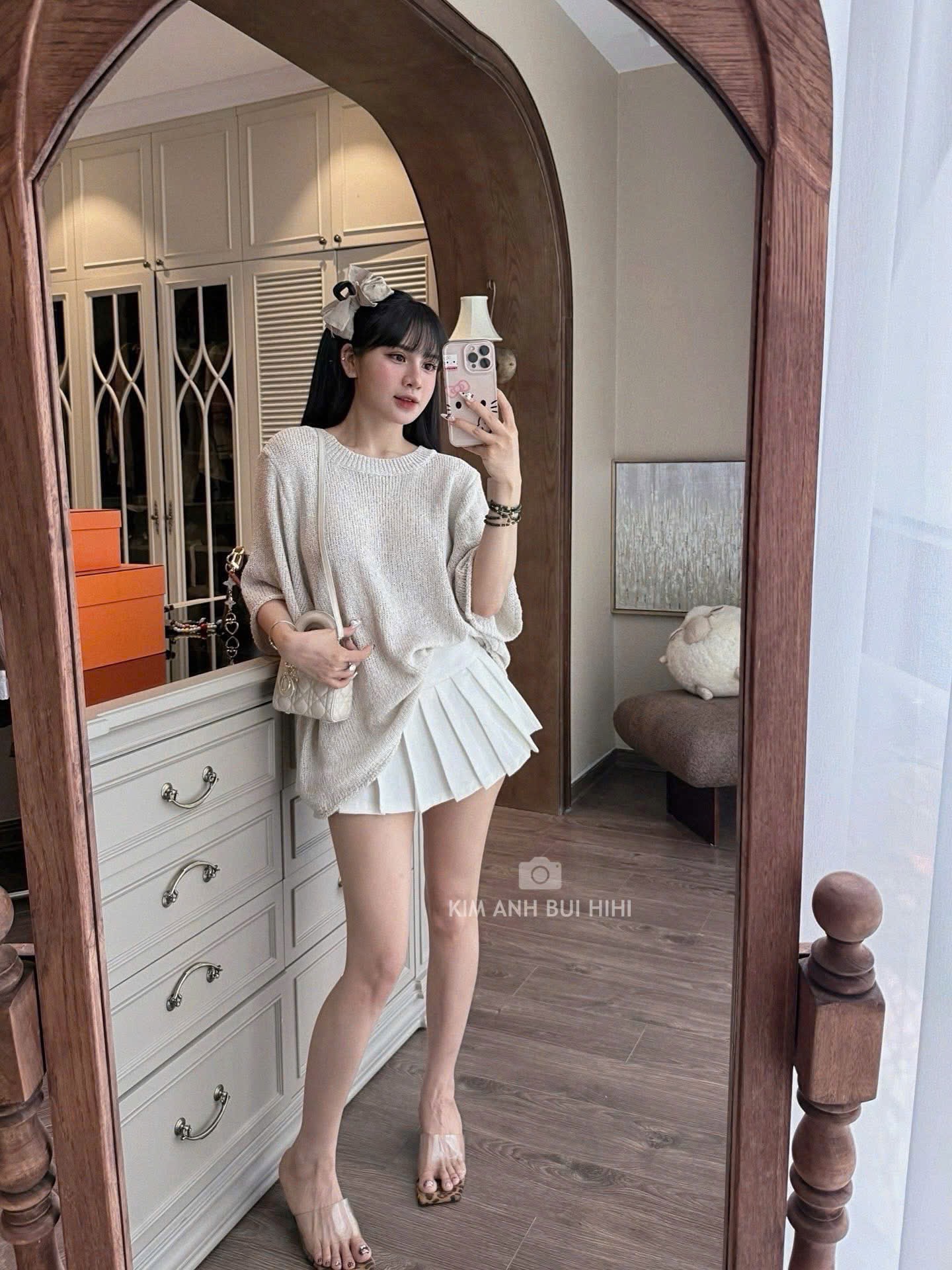 Áo len mỏng cộc trơn hot