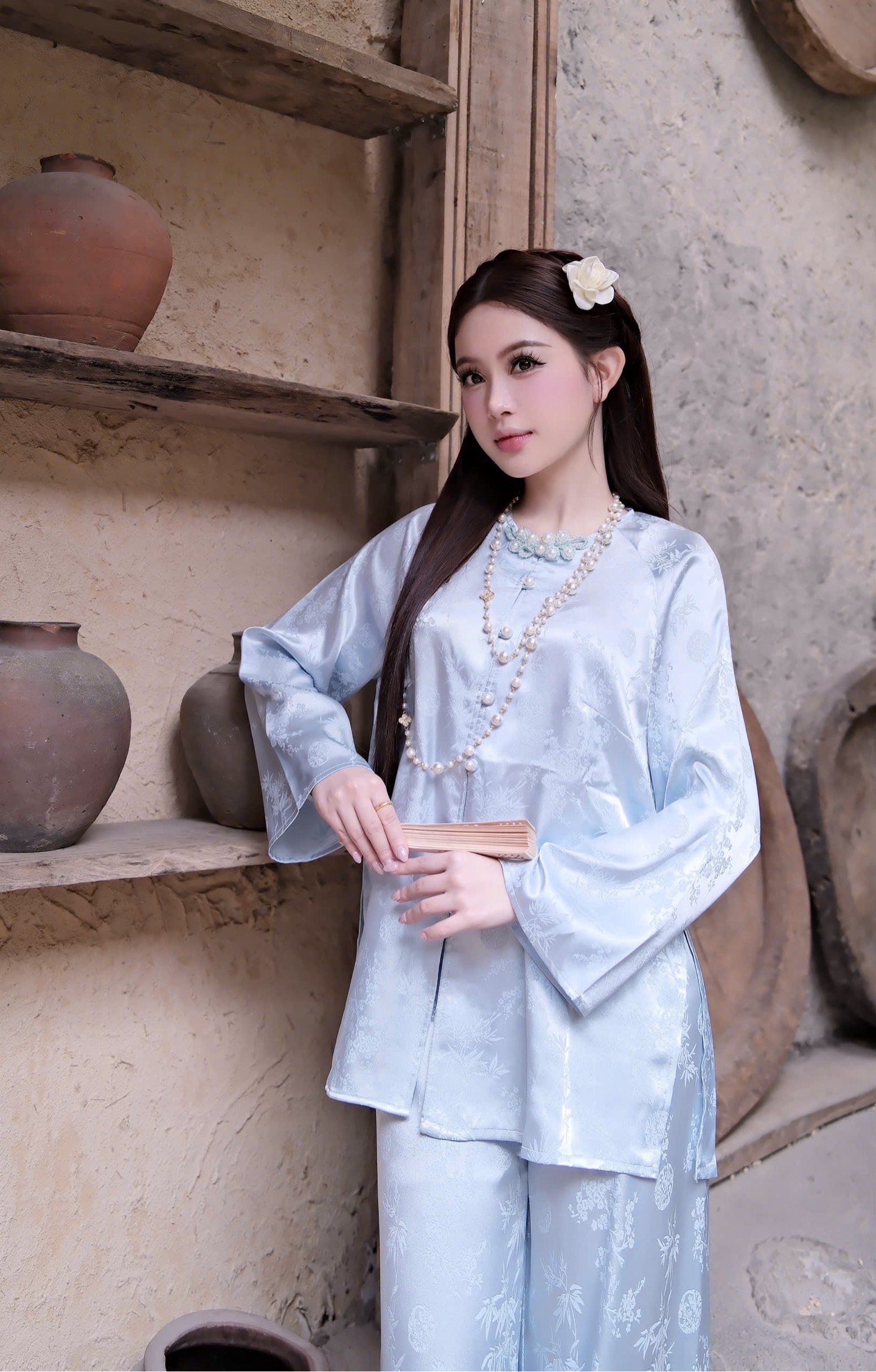 Lam gấm trúc cổ tròn cúc ngọc