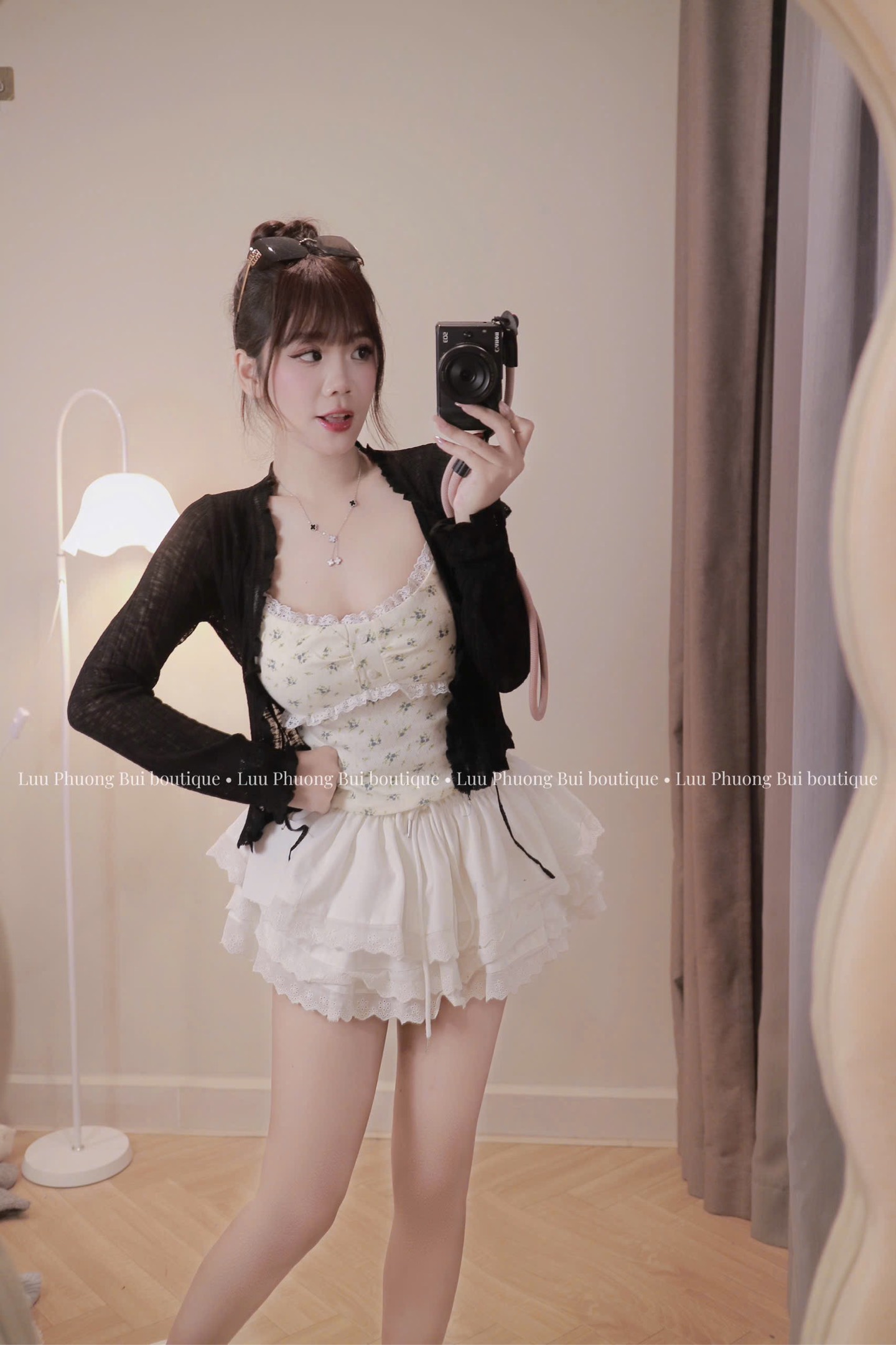 Áo kiểu set khoác cột dây áo hoa nhí