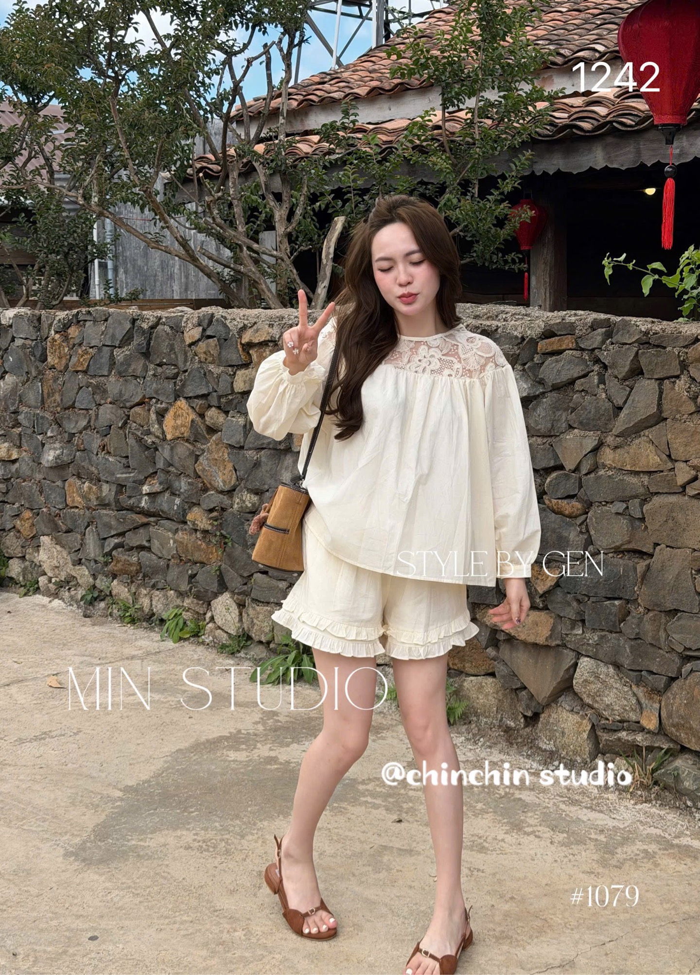 Set bộ babydoll cổ tròn tay dài ren hoa quần ngắn