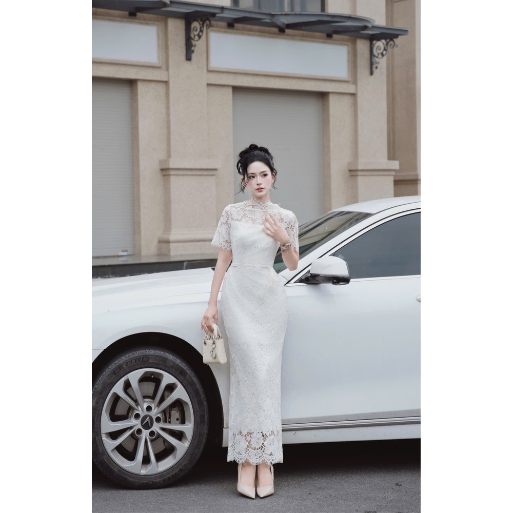Đầm thiết kế cổ cao full ren cao cấp