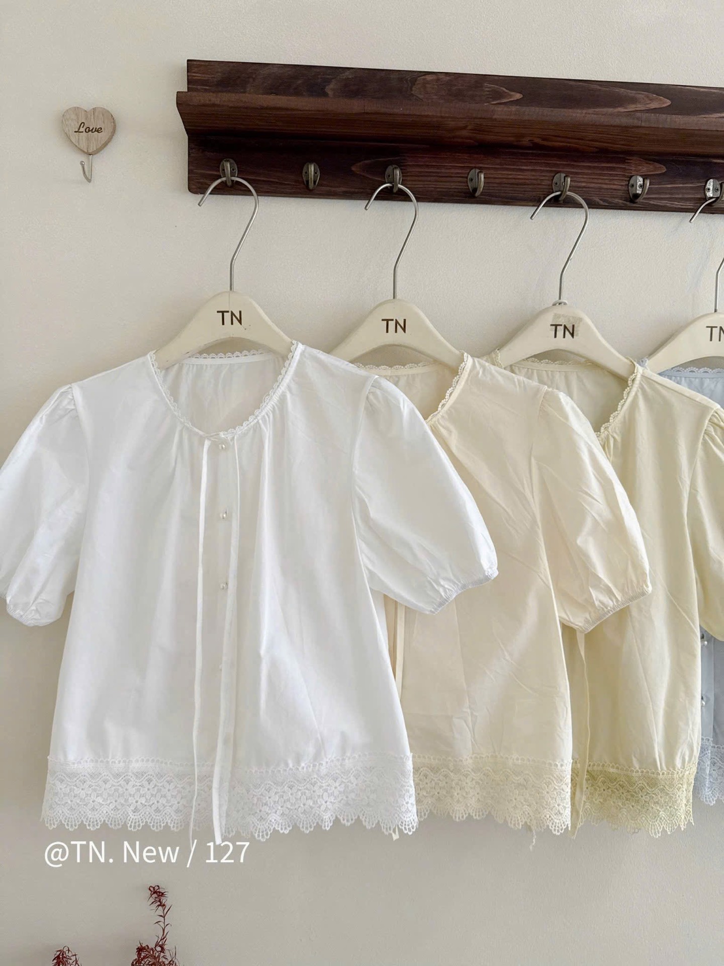 Áo kiểu somi babydoll thắt nơ cúc ngọc trai