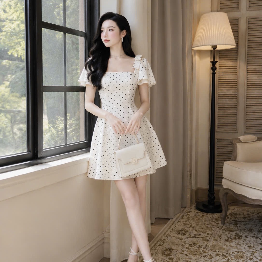 Đầm thiết kế cổ vuông nơ vai tay phồng