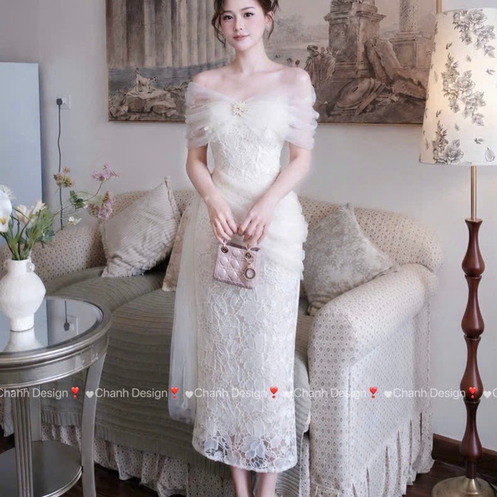 Đầm thiết kế trễ vai ren đính hoa dáng dài