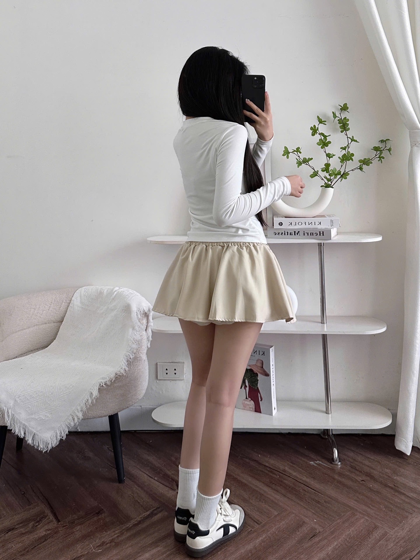 Chân váy ngắn tùng xoè