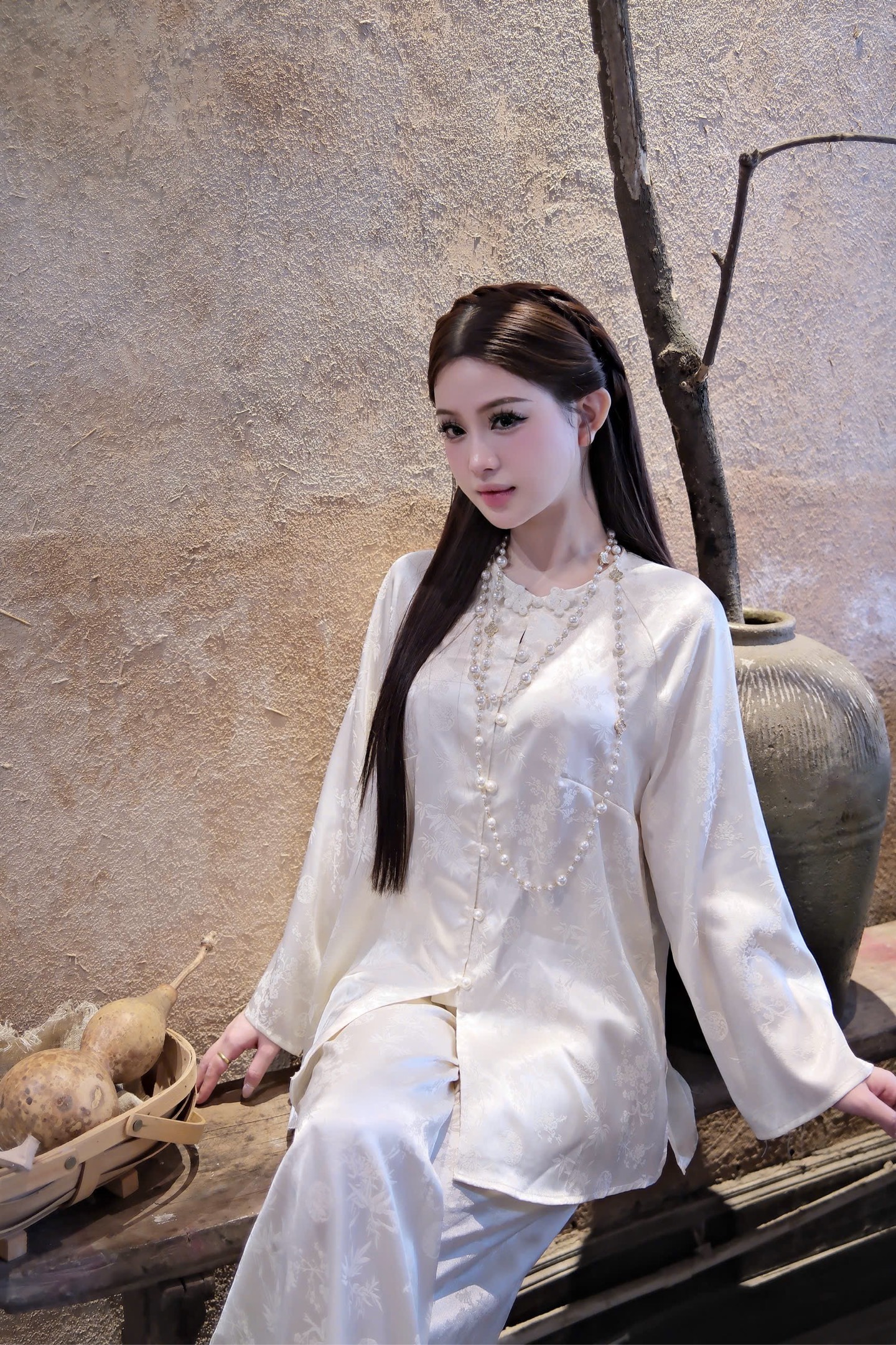 Lam gấm trúc cổ tròn cúc ngọc