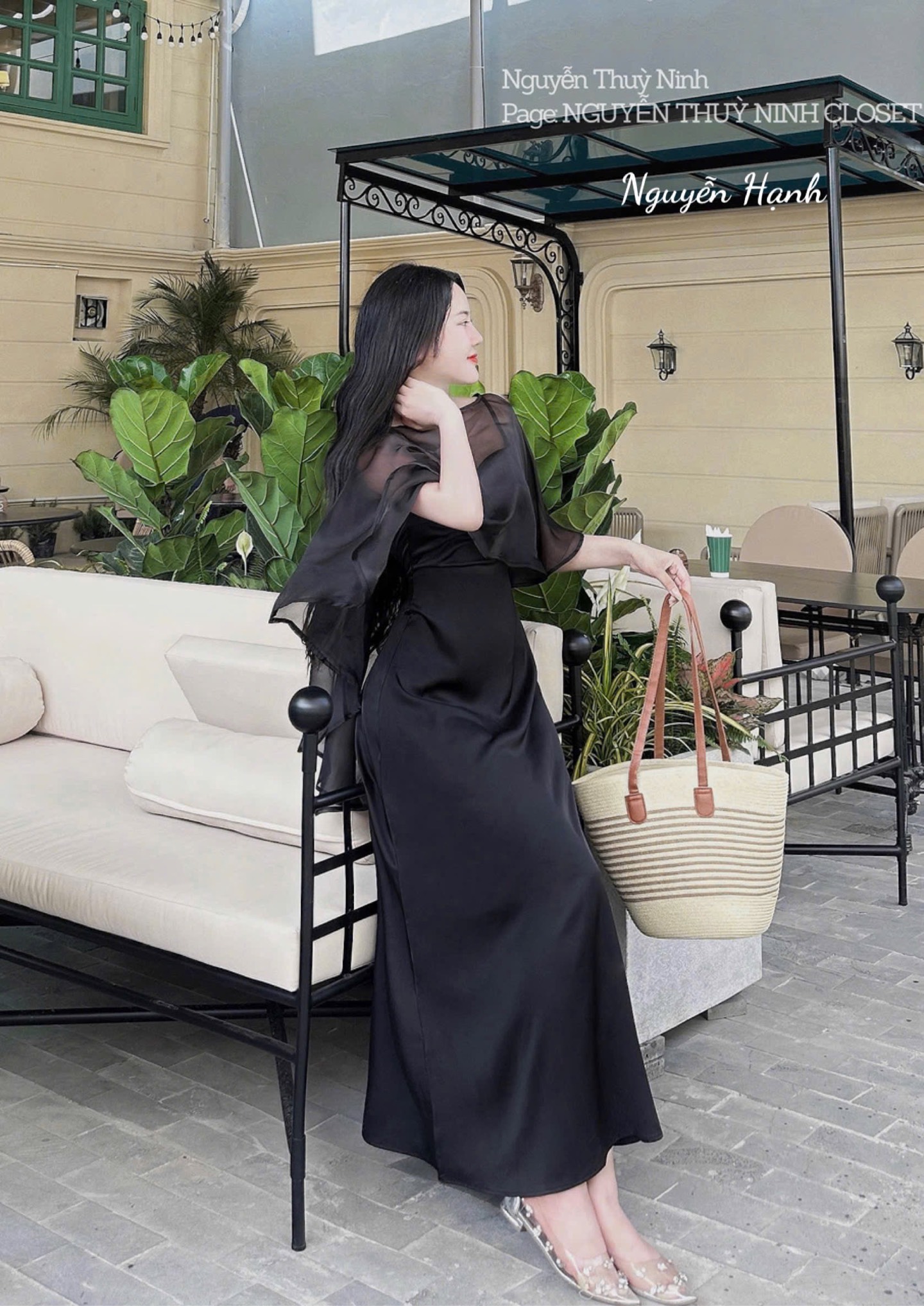 Đầm dây kèm choàng lụa