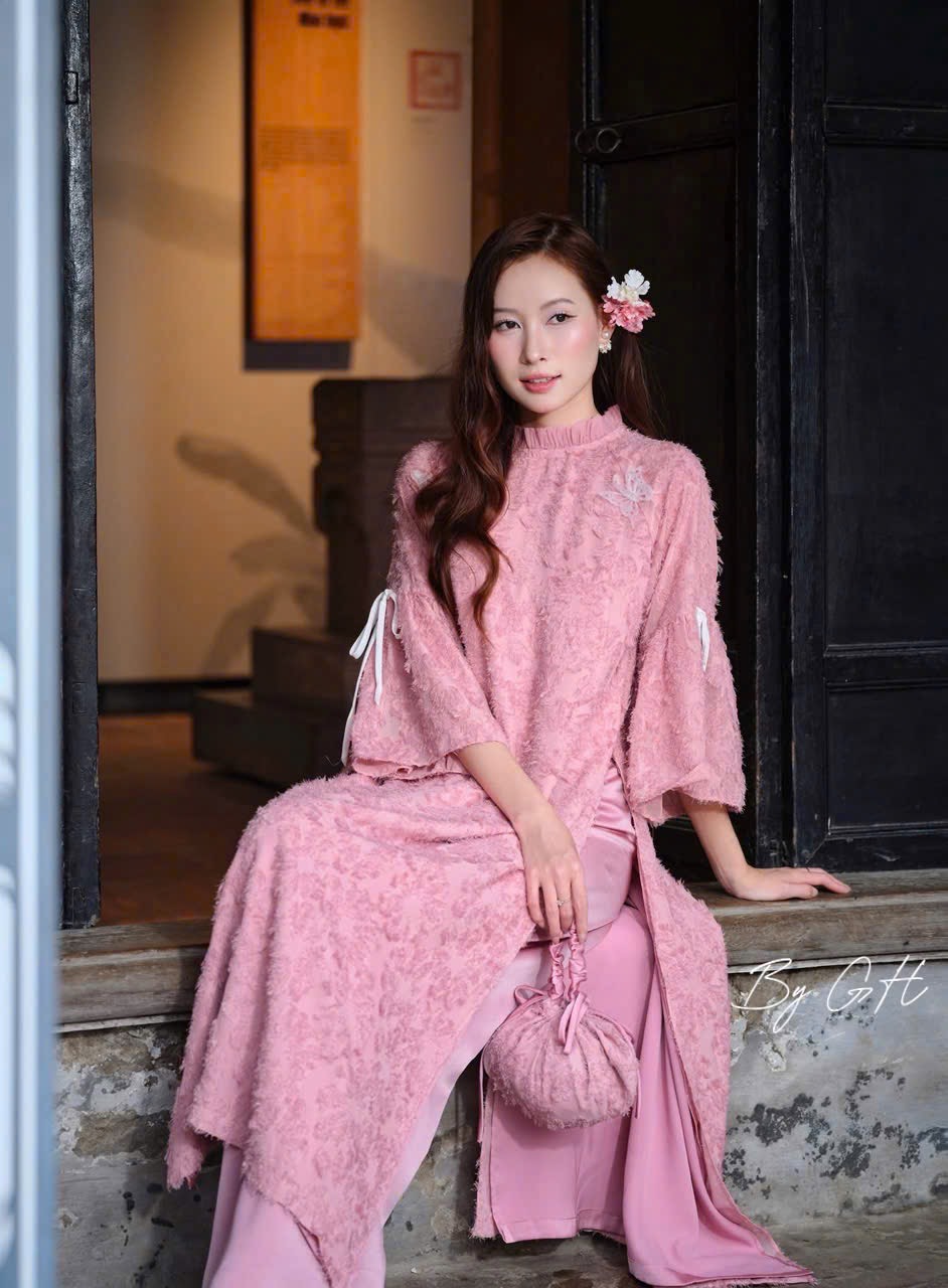 Áo dài tơ lông cổ bèo tay nơ