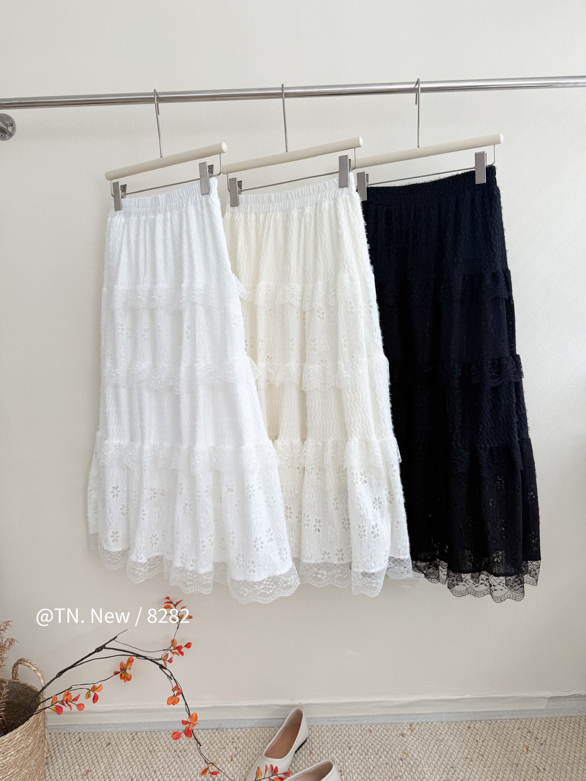 Chân váy maxi mới ren hoa
