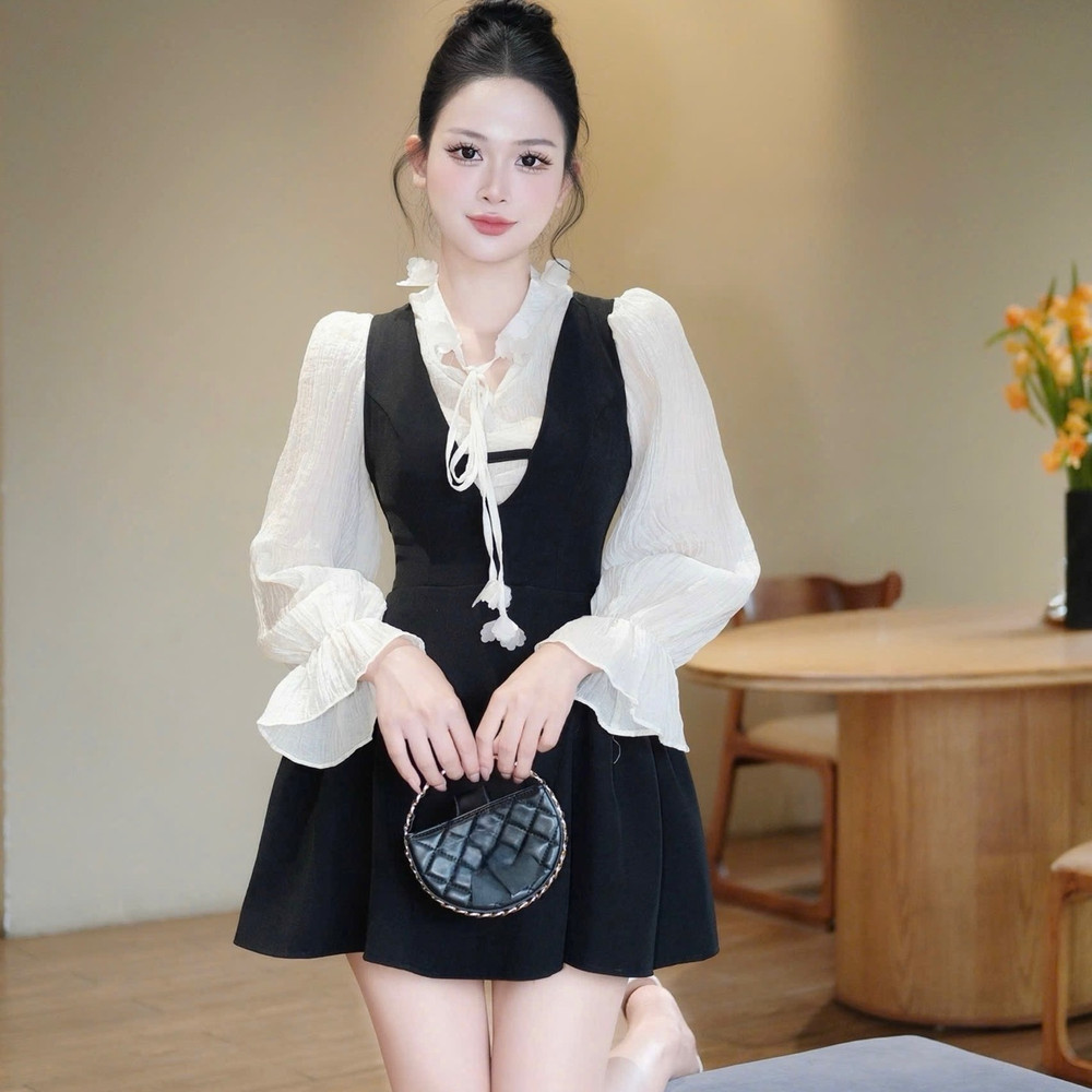 Đầm thiết kế dáng A phối voan tiểu thư cổ bèo