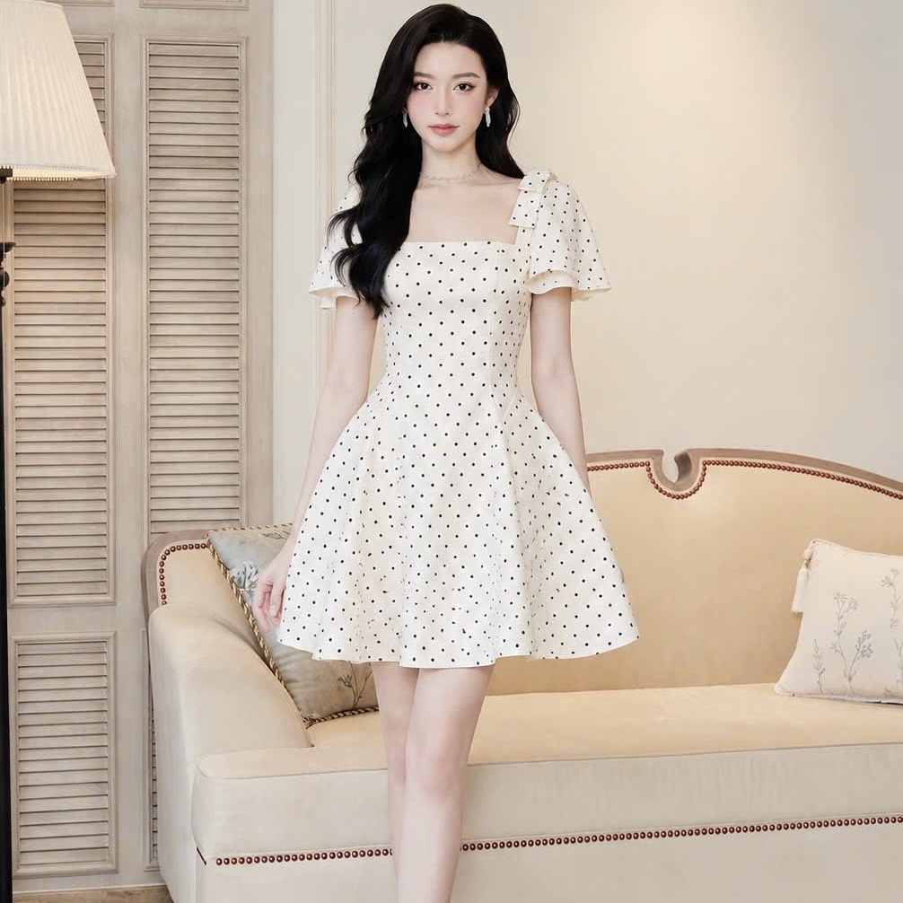 Đầm thiết kế cổ vuông nơ vai tay phồng