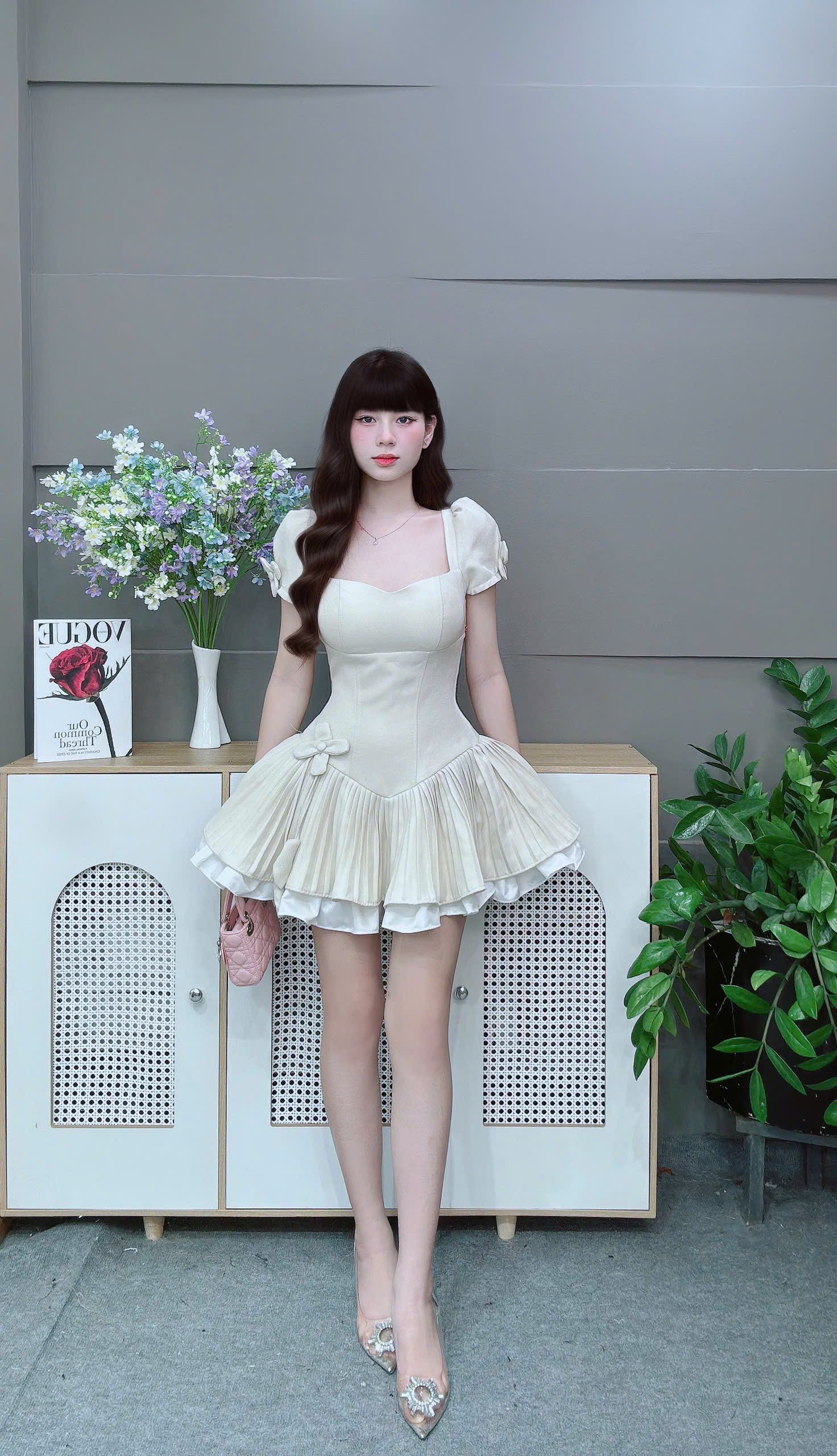 Váy cổ vuông 2 tầng tay bồng xếp li