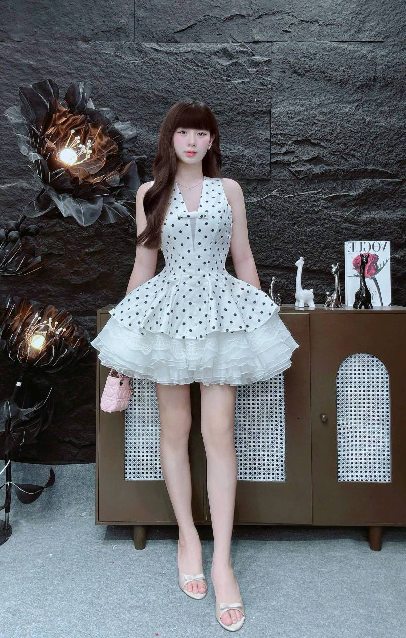 Đầm cổ V nơ ngực chấm bi/ nơ LS04240
