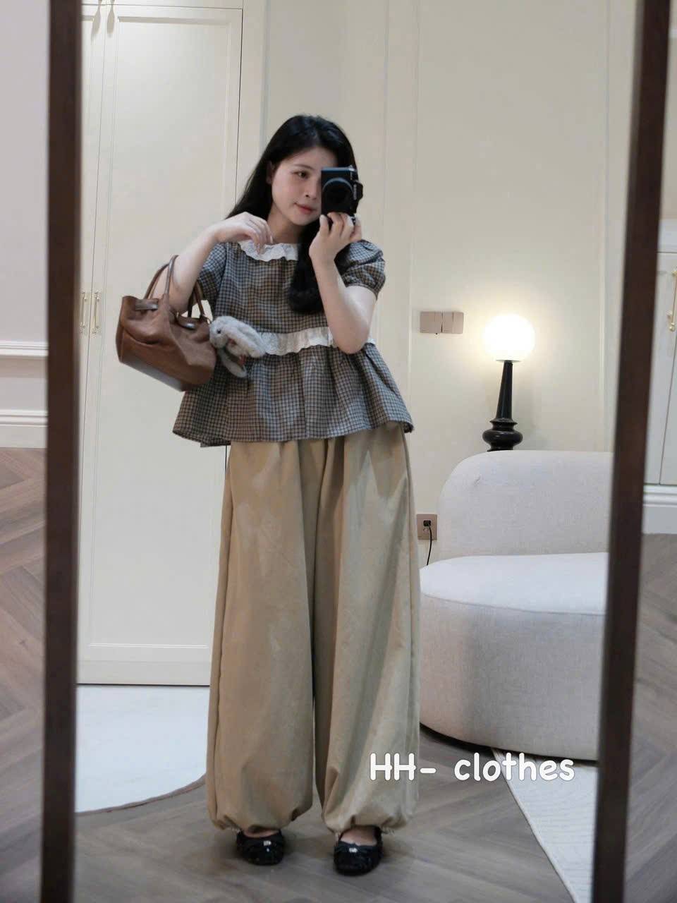 Set áo caro ren cổ kèm quần