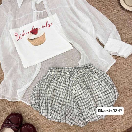 Set 3 món kèm quần caro