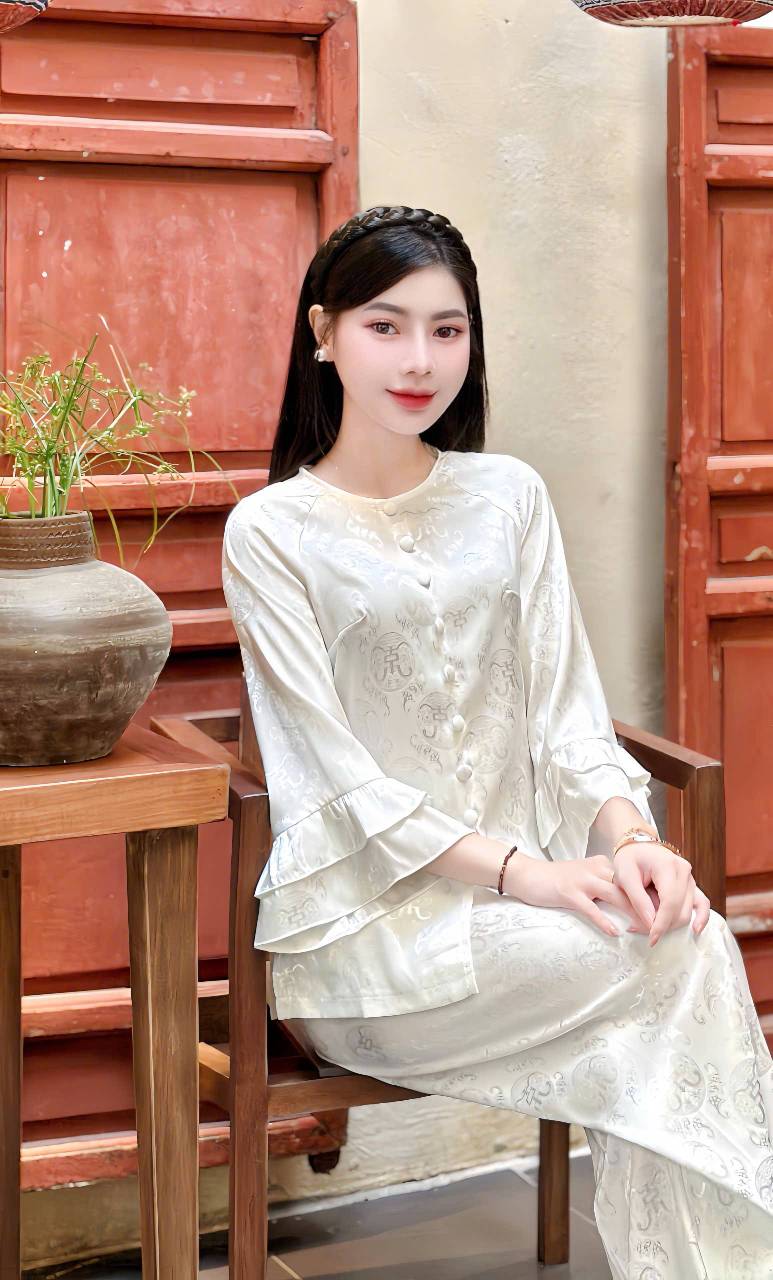 Đồ lam lụa tay loe viền mềm