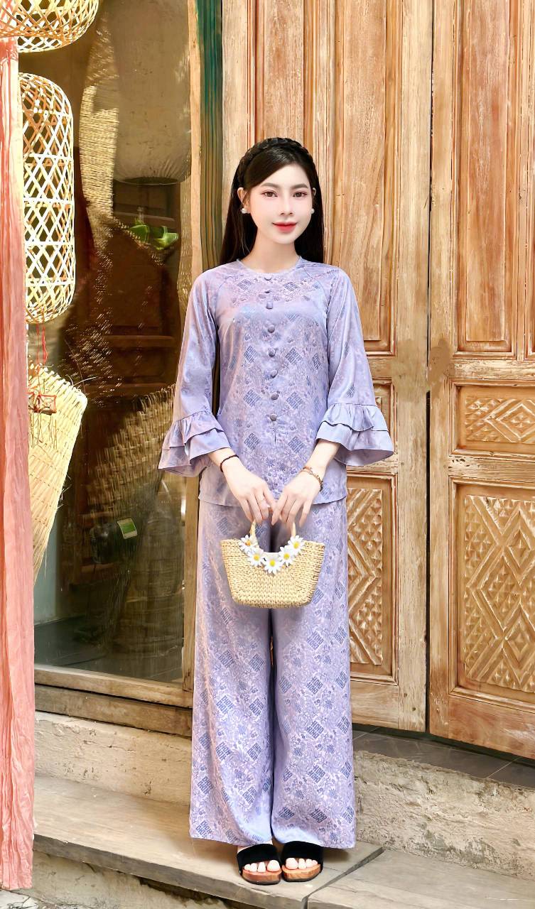 Đồ lam lụa tay loe viền mềm