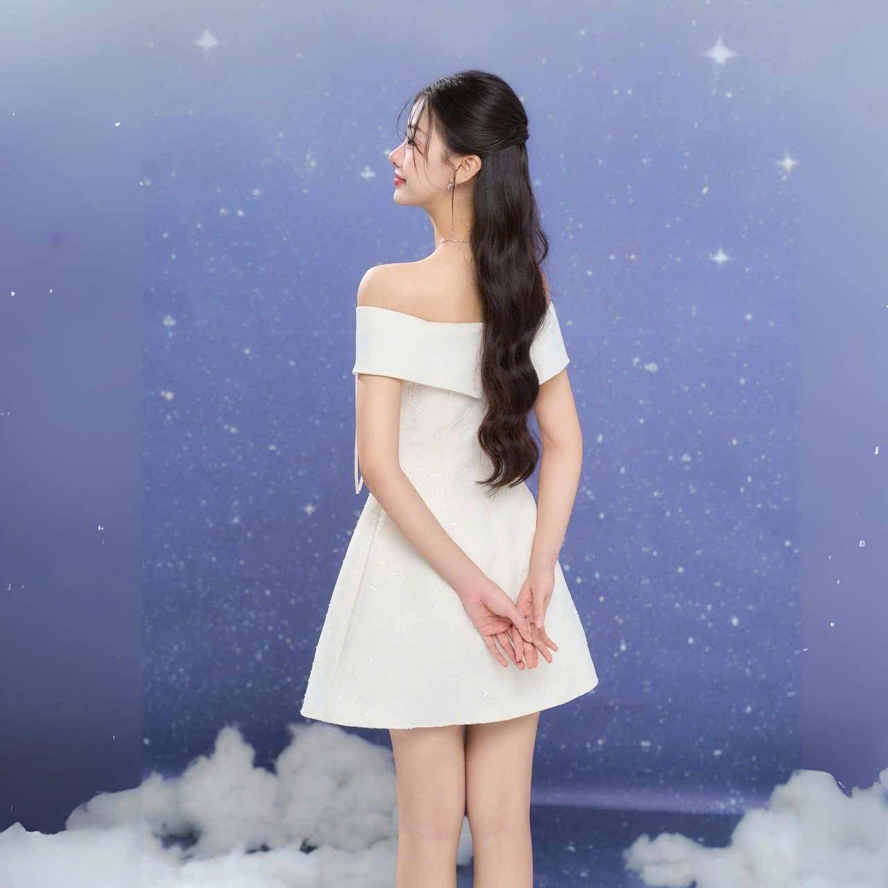 Đầm thiết kế trễ vai dáng xòe