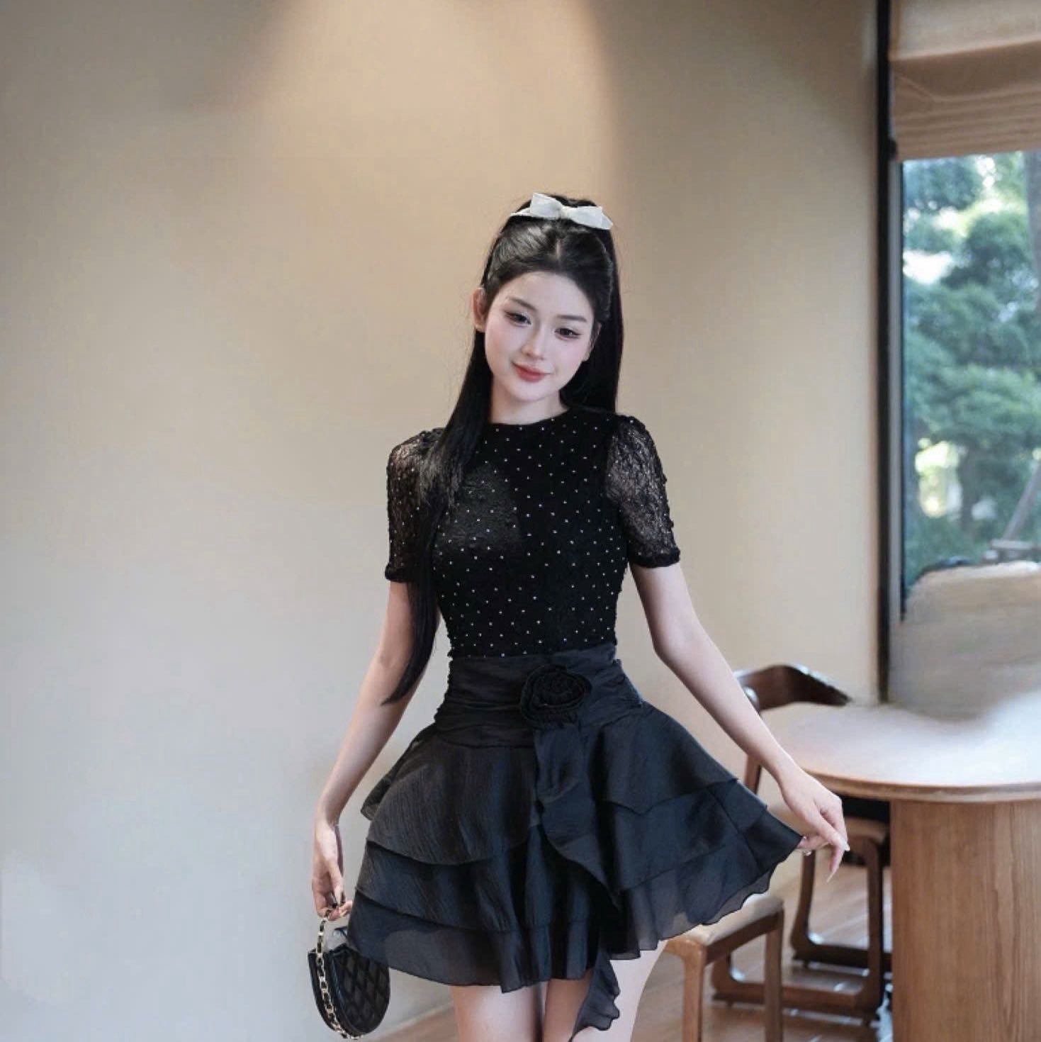 Đầm đính hột cổ tròn co dãn dáng ngắn xoè sang chảnh đi tiệc hack dáng