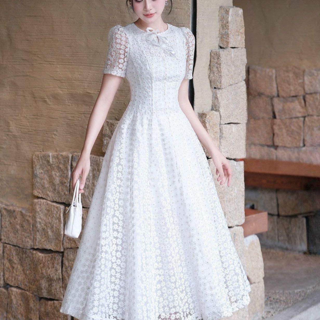 Đầm voan hoa cổ tròn tay ngắn công chúa sang trọng dáng xòe cao cấp đi tiệc