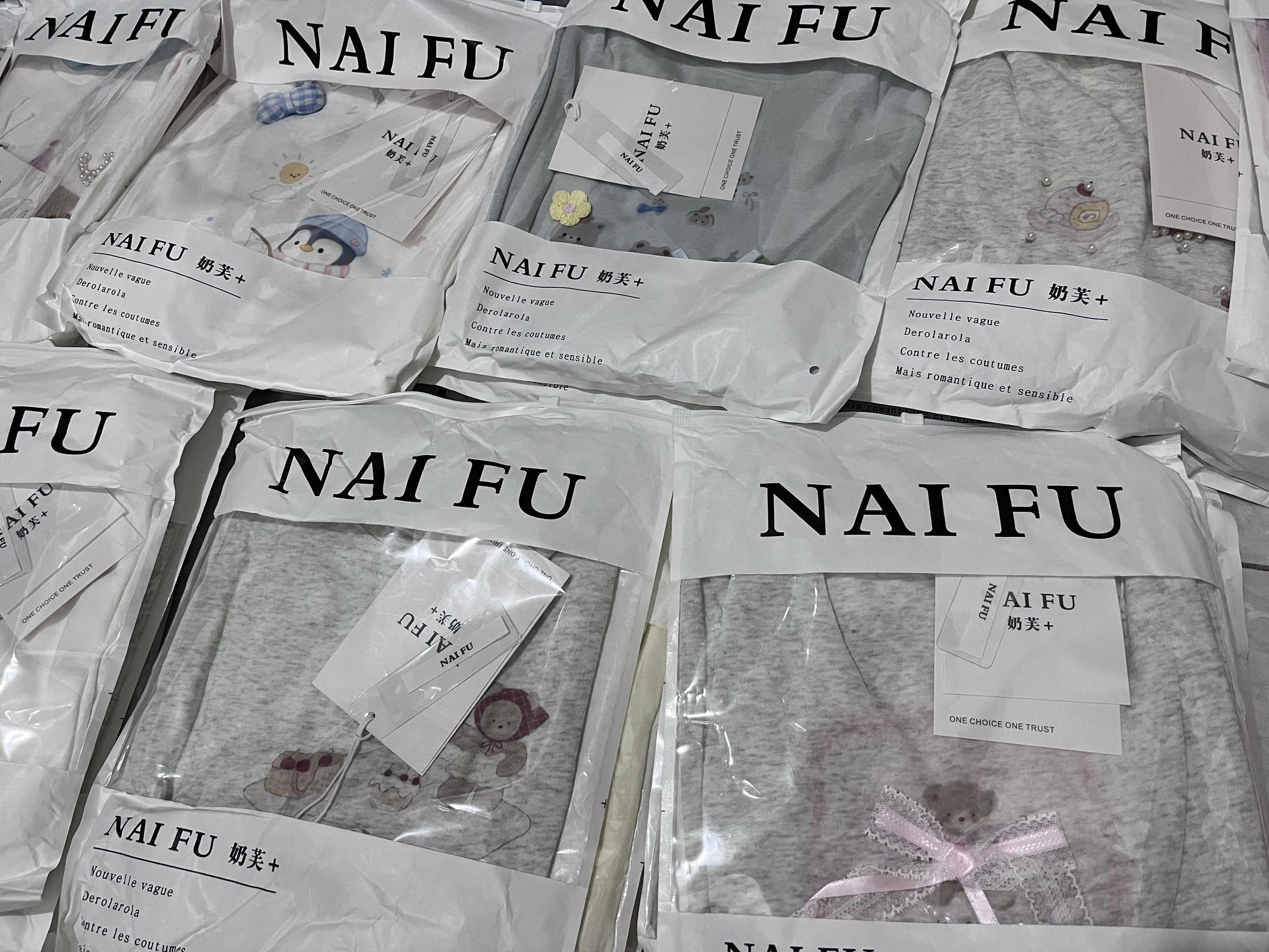 Áo giấy tay dài Nai Fu