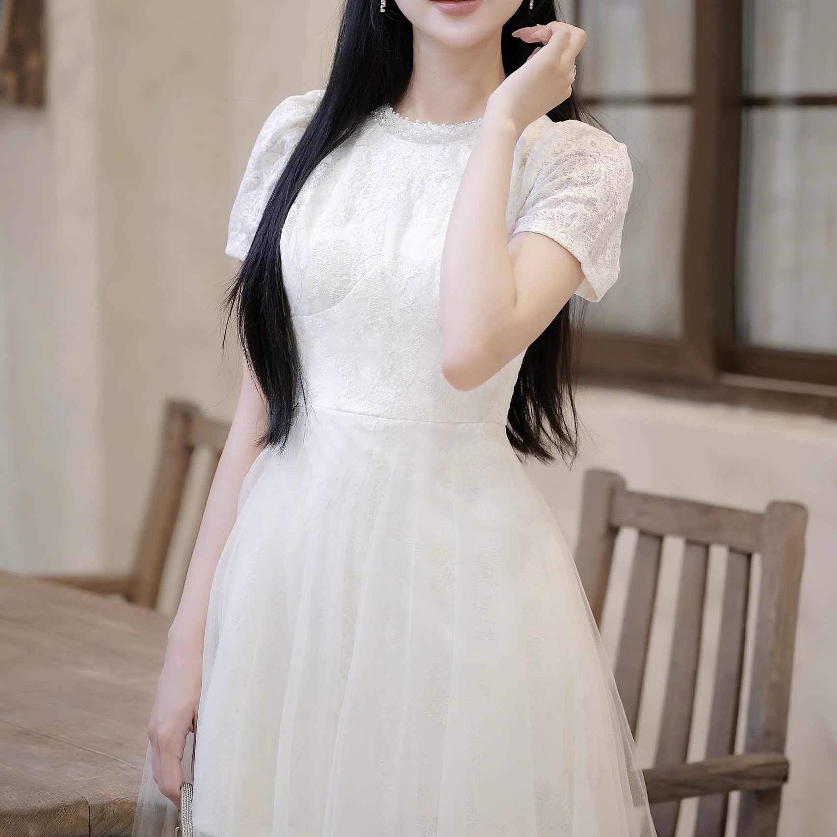 Đầm cổ tròn đính đá cao cấp chân voan dáng đai chữ A tay ngắn cao cấp sang chảnh thanh lịch đi tiệc