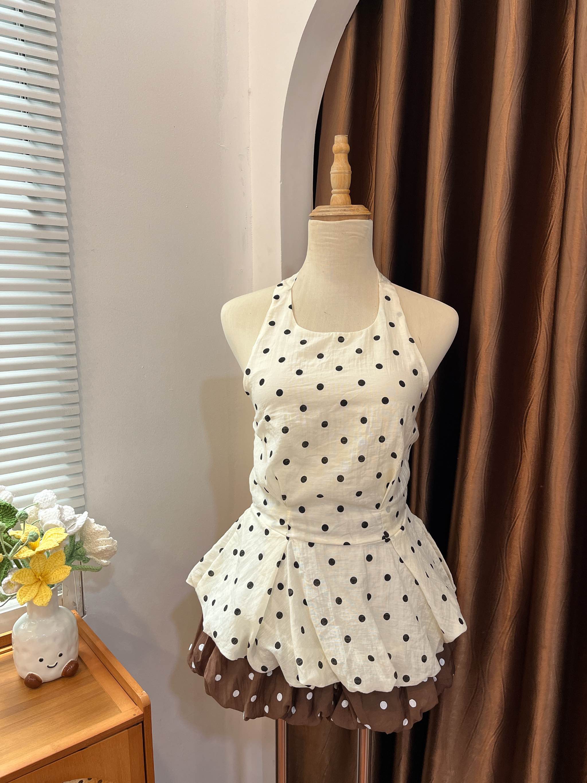 Set áo yếm kèm quần bí chấm bi