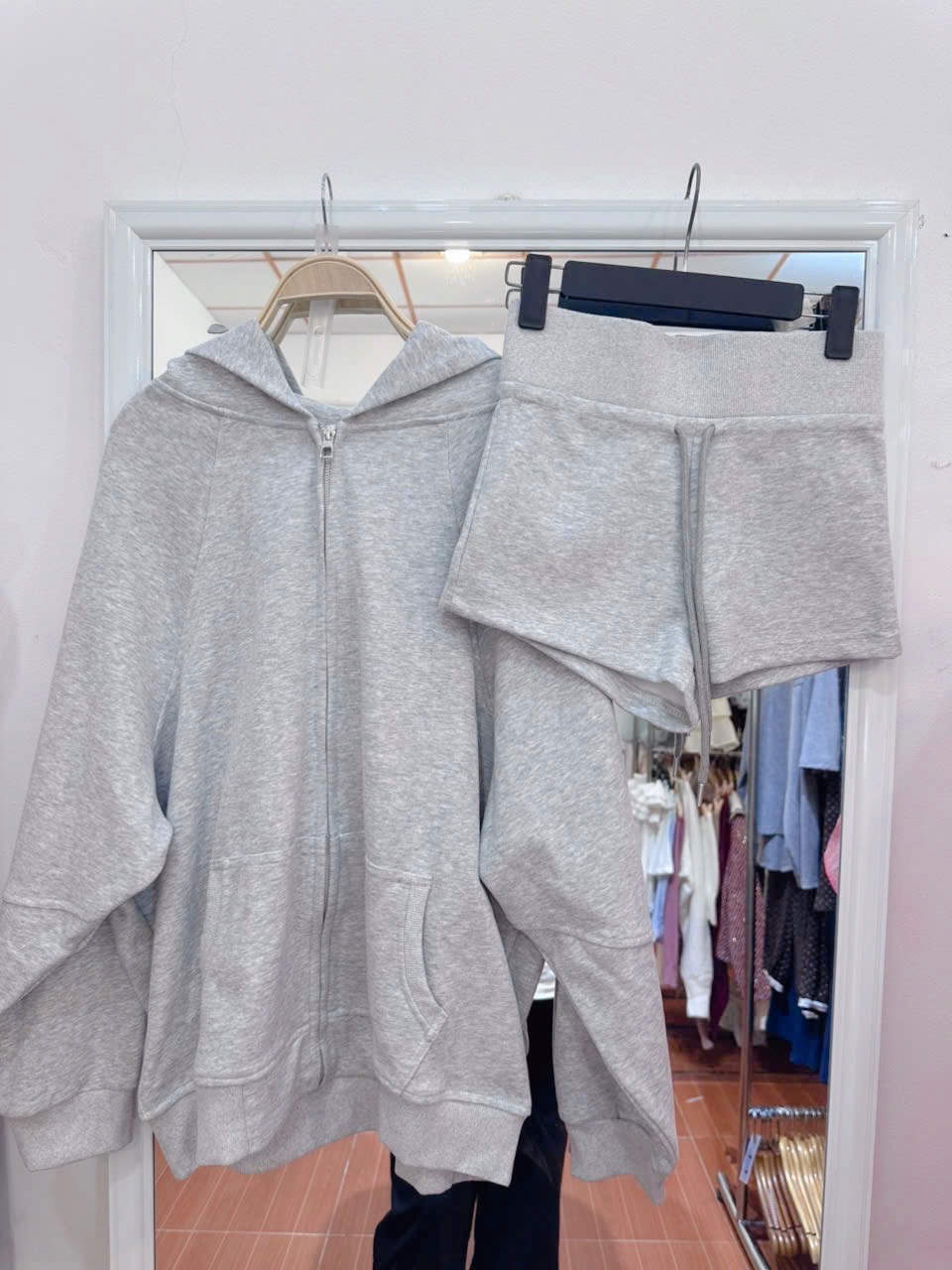 Set hoodie xám kèm quần