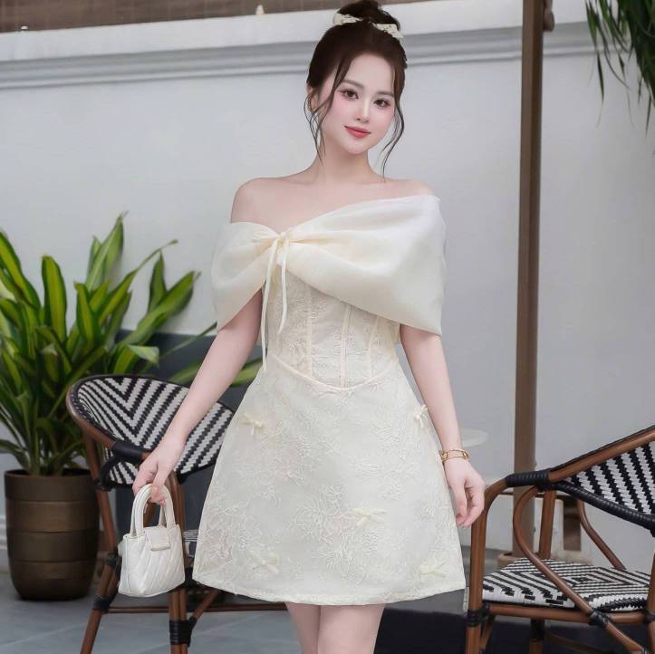 Đầm thiết kế trễ vai nơ ngực