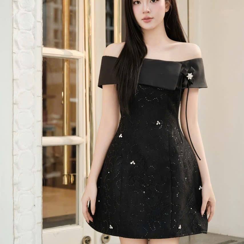 Đầm thiết kế trễ vai dáng xòe