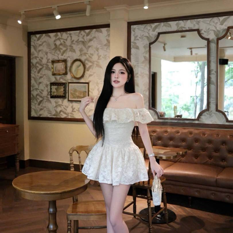 Đầm thiết kế trễ vai ren bèo dáng ngắn