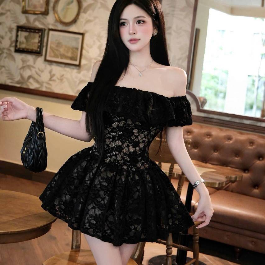 Đầm thiết kế trễ vai ren bèo dáng ngắn