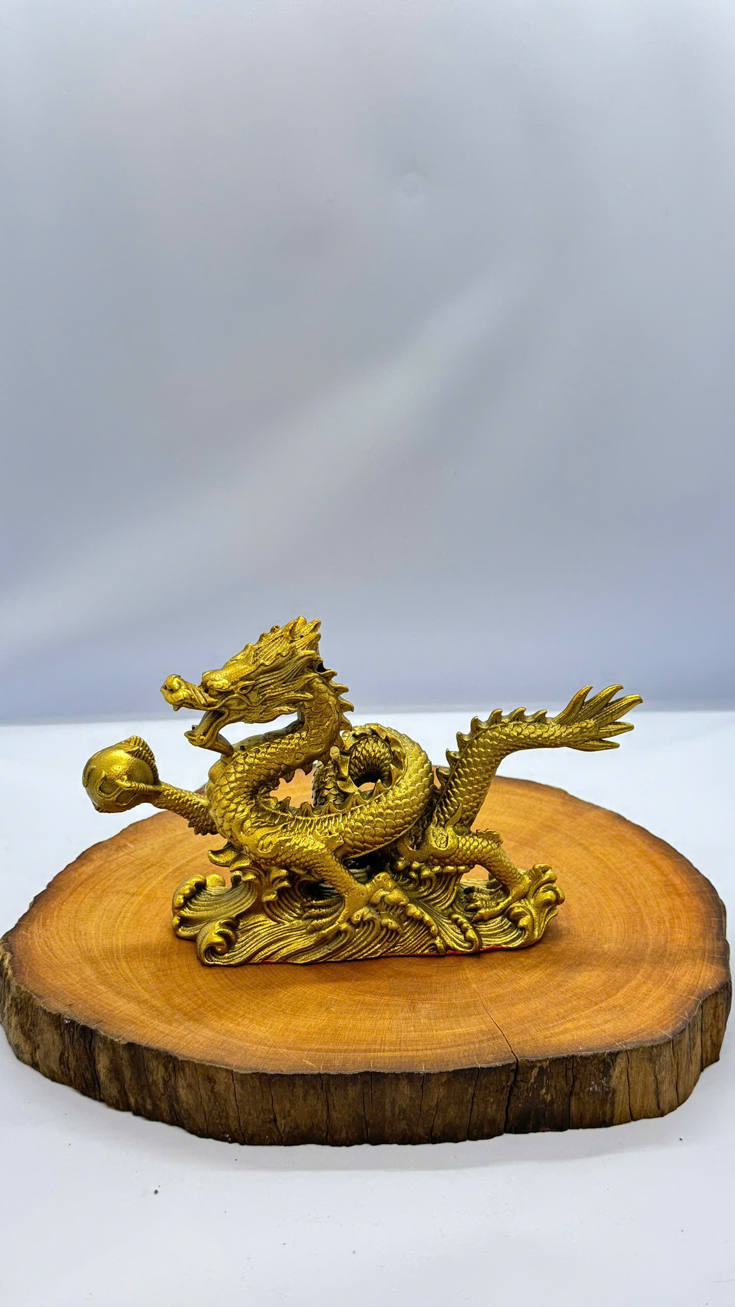 Rồng đồng cưỡi sóng cầm ngọc 16cm