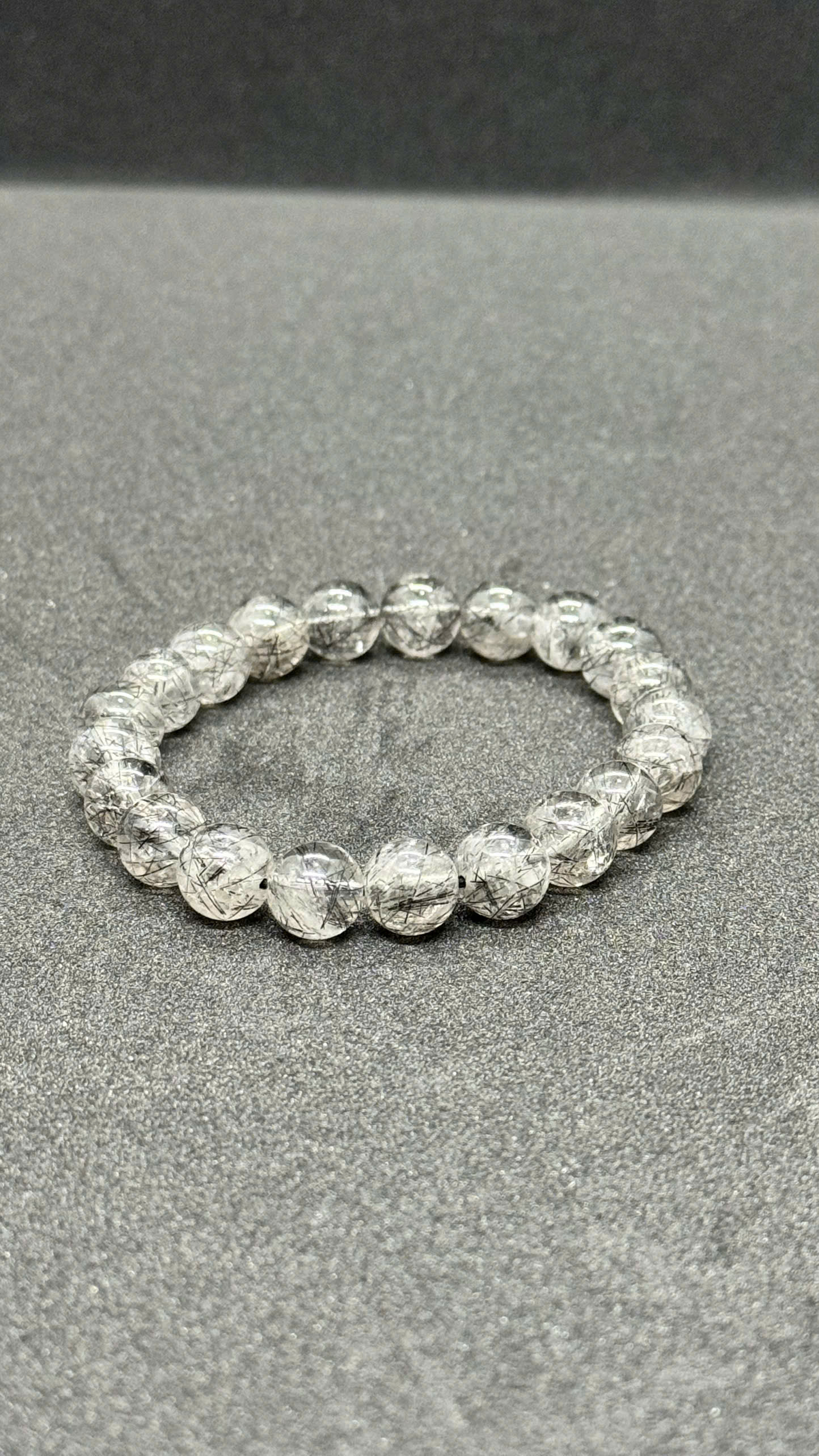 Vòng thạch anh tóc đen 5A