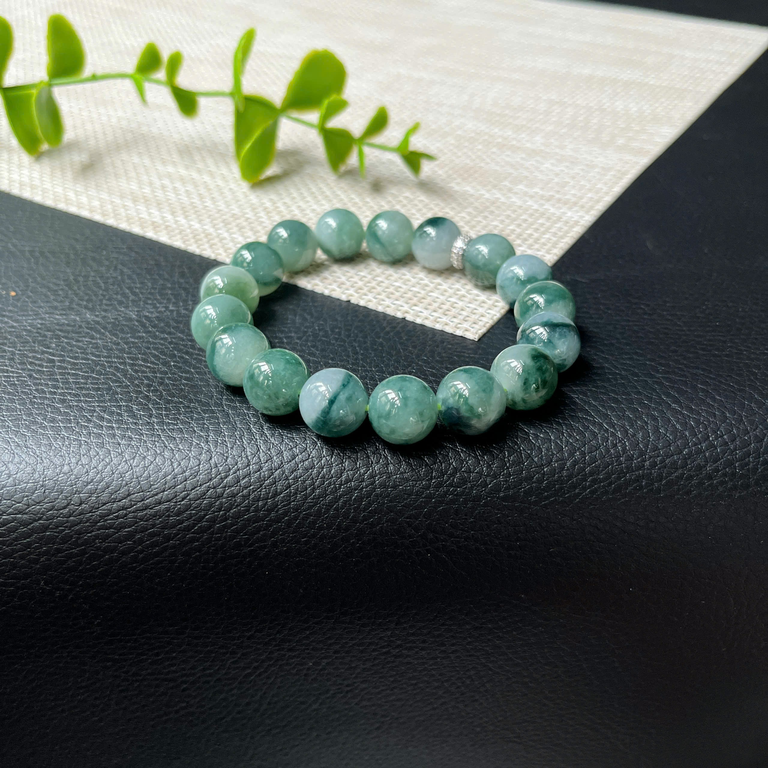 Vòng ngọc cẩm thạch hoa bay 11.9mm